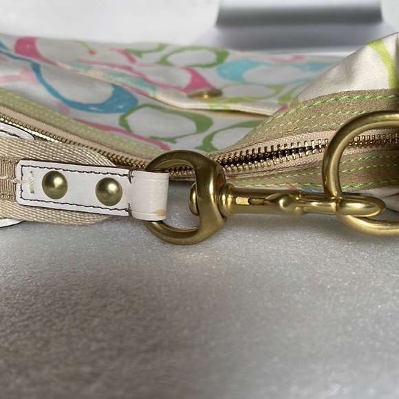 Coach Multicolor C Signature Shoulder Handbag - Picture 16 of 16